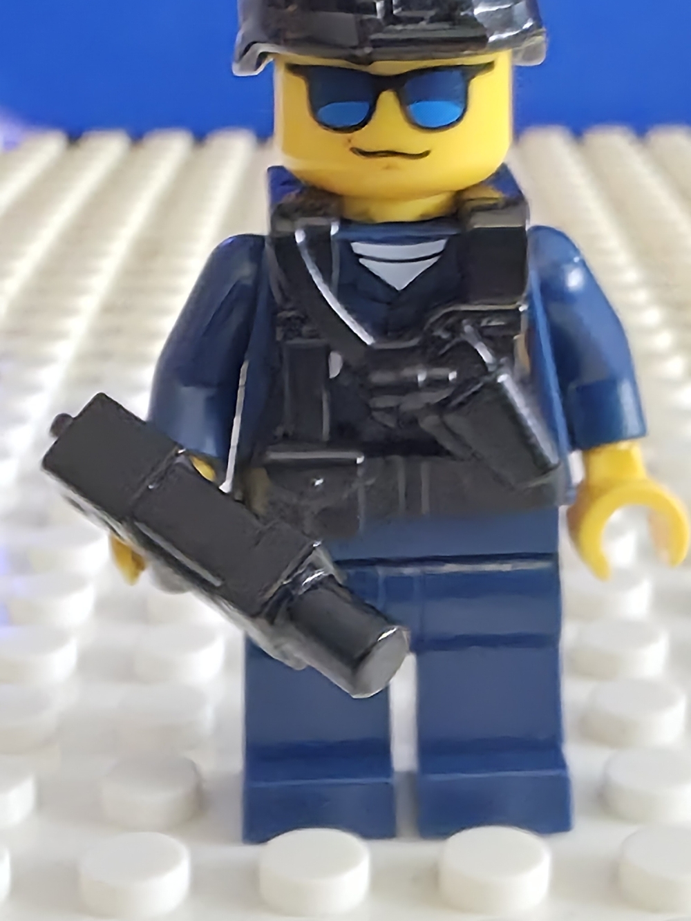 LEGO City SWAT Police Tactical Minifigure